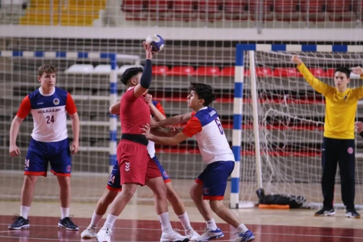 Hentbol Rüzgarı Esiyor