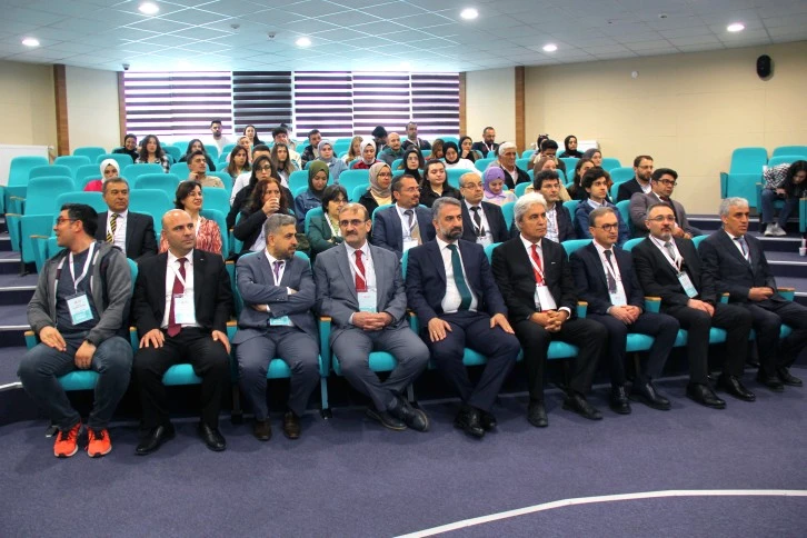 SCÜ’de Geriatrik Kongresi