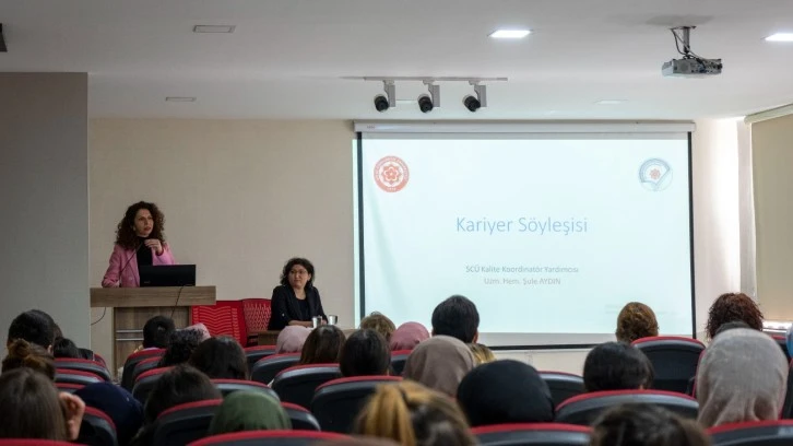 Hemşirelik Öğrencilerine Kariyer Söyleşisi
