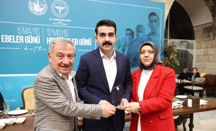 Sağlık Çalışanları Anıldı