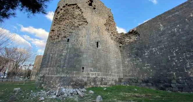 Afet Bölgesindeki Eserler Restore Edilecek