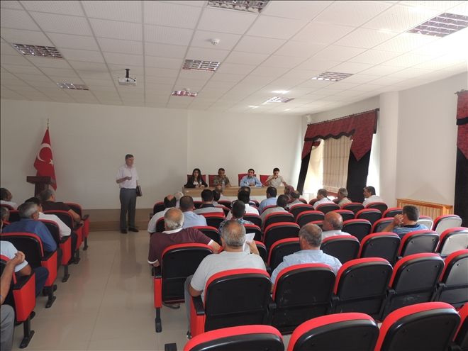 KAYMAKAM MUHTARLARLA BİR ARAYA GELDİ