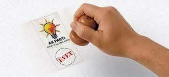 AK Parti'nin oyları 75 ilde düştü