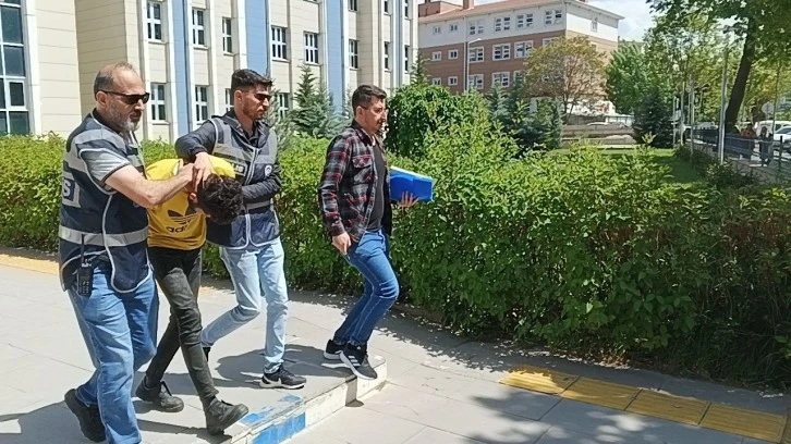 Kadını Öldürdükten Sonra Kayıt Cihazını Suya Atmış