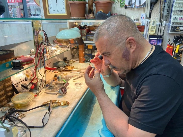 42 Yıldır Zamana Ayar Veriyor