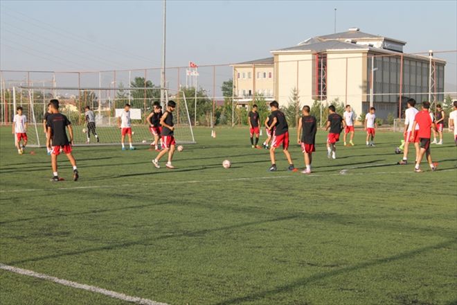 SİVASSPOR AKADEMİK LİGLERDE VAR