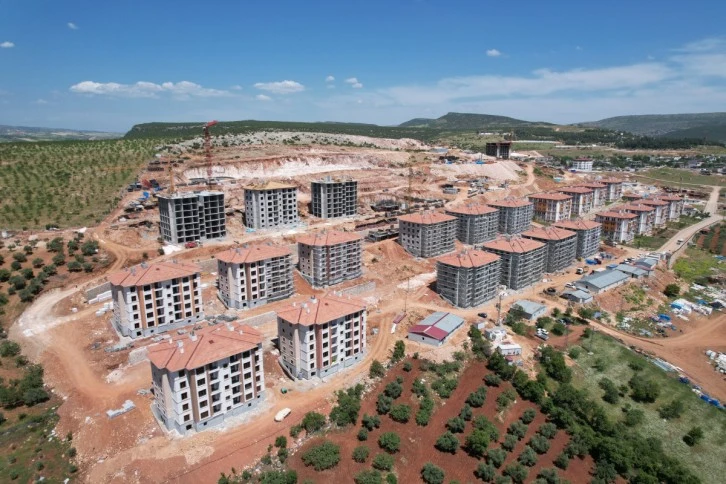 Kahramanmaraş'ta Deprem Konutları Yükseliyor