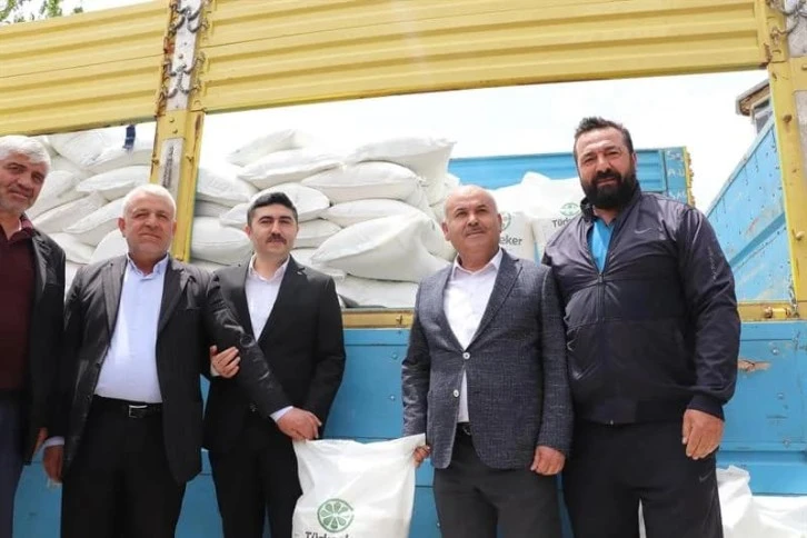 Gürün'de Arıcılara Şeker Dağıtıldı