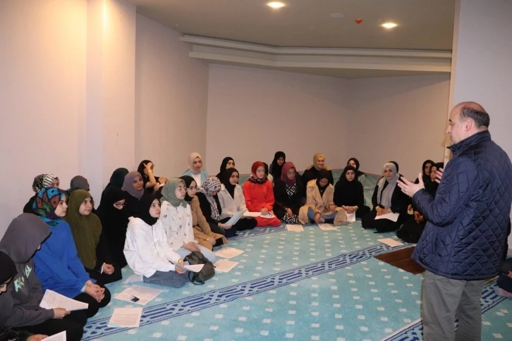 Şuur Kampında Buluştular