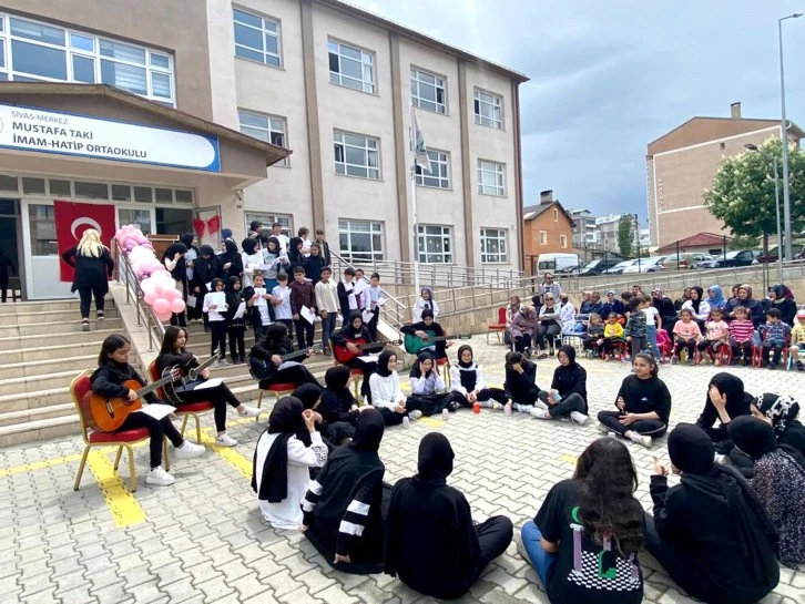 İmam Hatip Şenliği Yapıldı