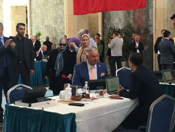 Milletvekili Kayıtları Devam Ediyor