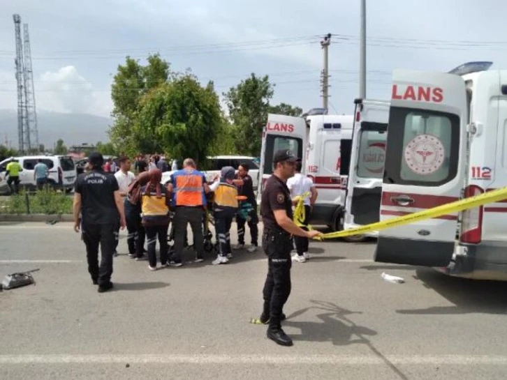 Iğdır'da Trafik Kazası: 3 Ölü, 2 Yaralı