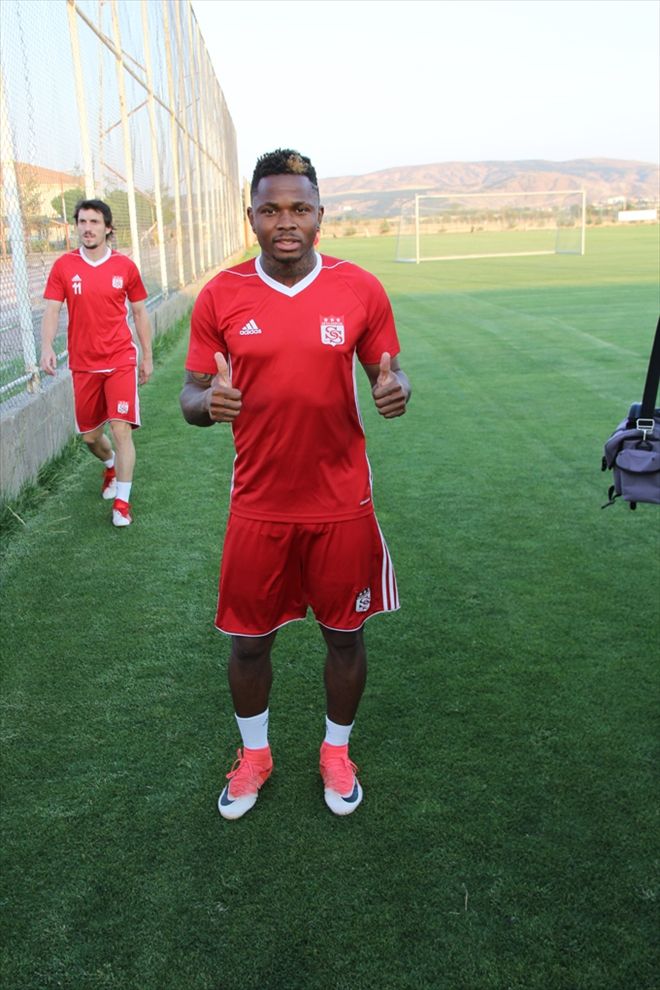 ZORO, ?BAŞARILI OLMAYA GELDİM?