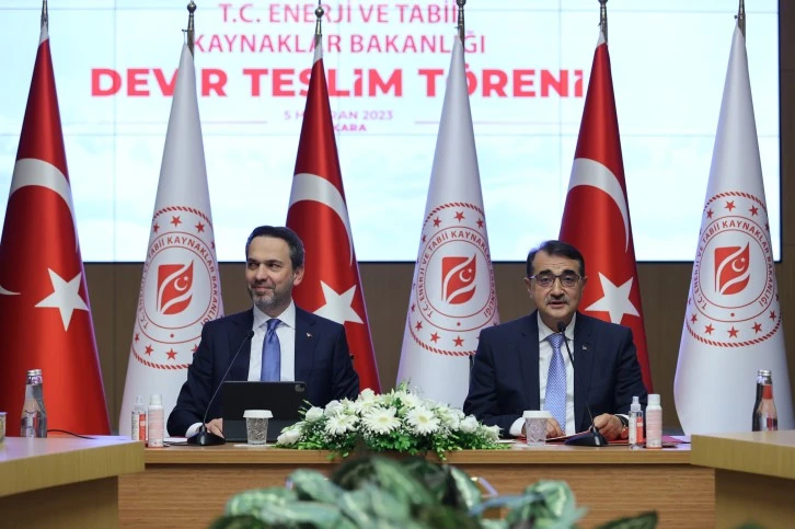 Bakan Bayraktar Görevi Teslim Aldı