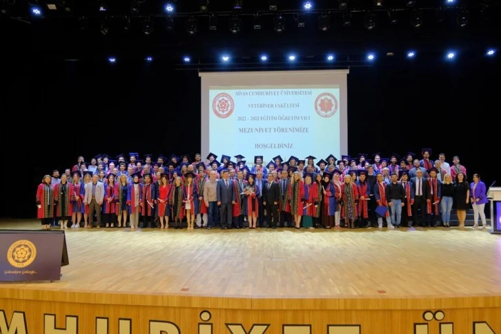 Veterinerlerin Mezuniyet  Sevinci