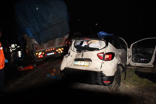 ZİNCİRLEME TRAFİK KAZASI:2 ÖLÜ, 7 YARALI