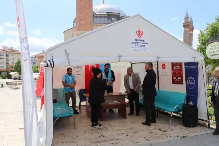 Kurban Bağışı Standı Açıldı