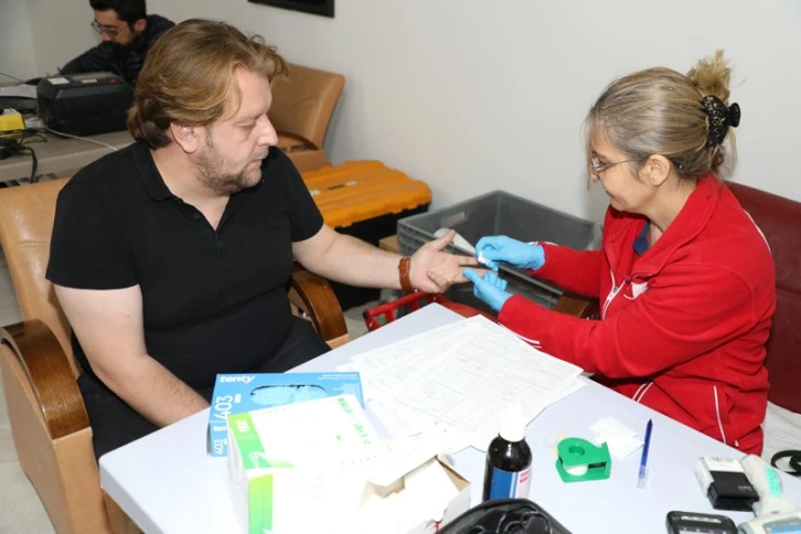 Kızılay’a Kan Bağışladılar