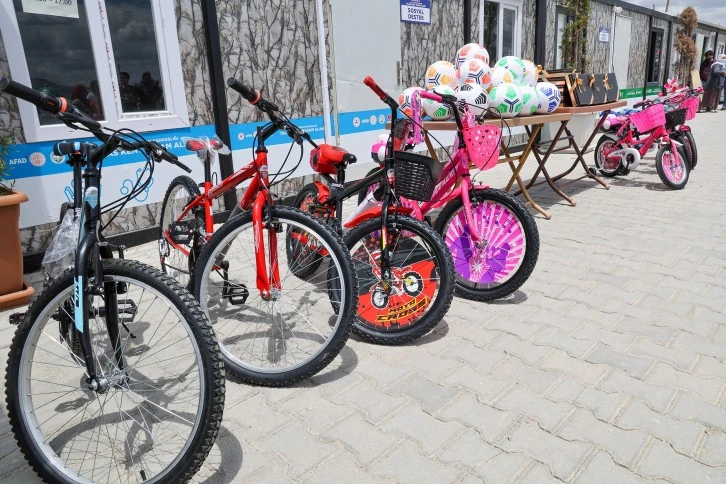 Elbistan'a Bayram Hediyesi