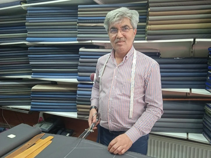 Bayram Öncesi Kumaş Pantolon Mesaisi