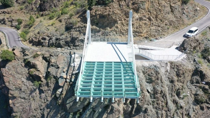 Baraja İnşa Edilen Seyir Terası Hizmette