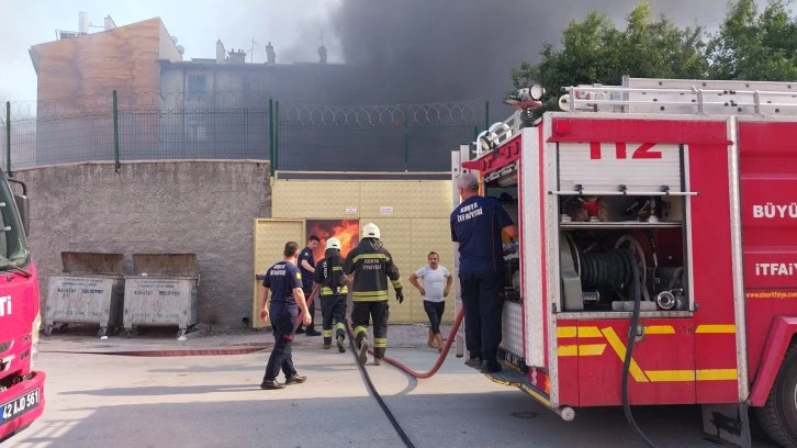 Motosiklet Deposu Yandı