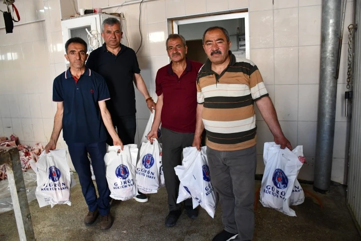 Gürün’de 1200 Aileye Kurban Eti Dağıtıldı