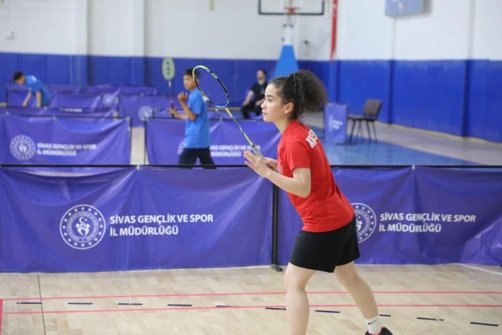 ANALİG Badminton Müsabakaları Başladı