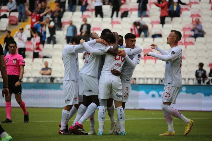 Müzik Seçiminde Söz Taraftarda!