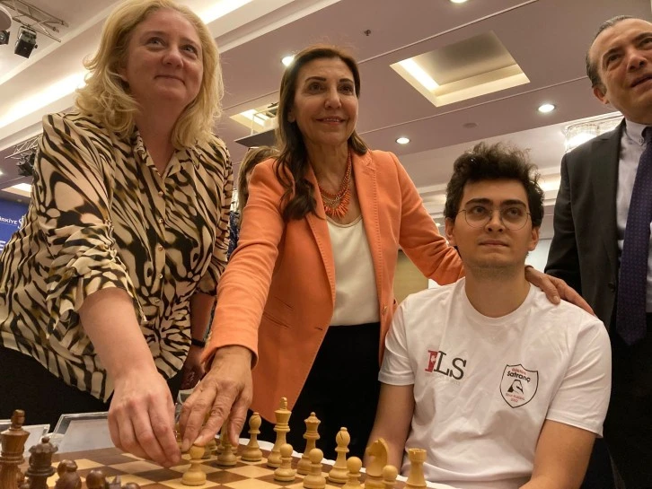 Satranç Süper Ligi Başladı