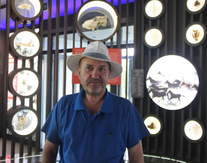 Ziyaretçilerini 4 Bin Yıl Öncesine Götürüyor