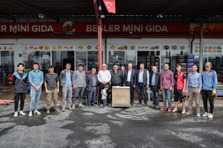 Hal Esnafı Asfalt Çalışmasından Memnun Kaldı