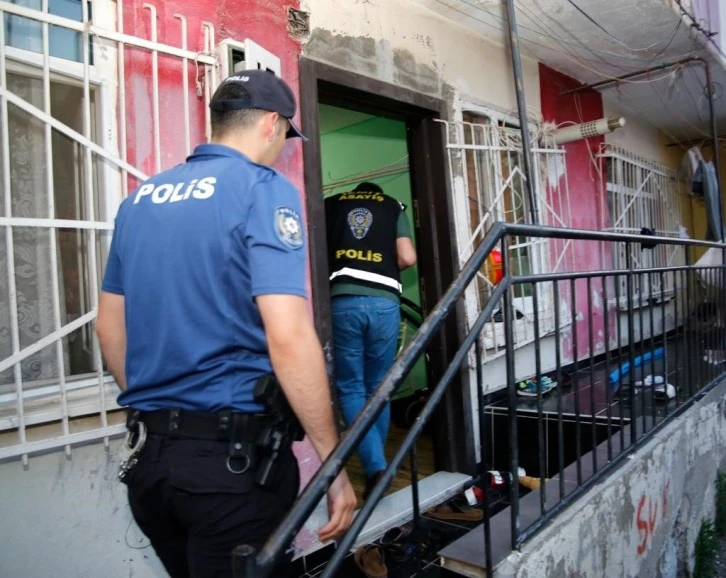 Hapis Cezası Olan 958 Kişi Yakalandı