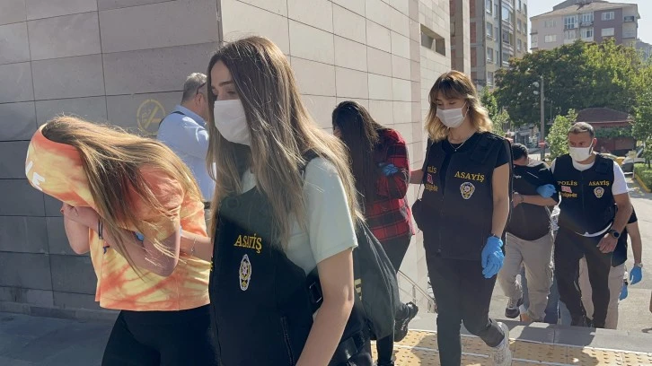 7 İlde Düzenlenen Fuhuş Operasyonunda 14 Gözaltı
