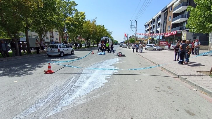 Kamyonun Çaptığı Motosikletli 13 Yaşındaki Sürücü Hayatını Kaybetti