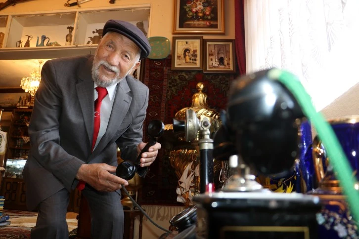 30 Yıllık Tutkuyla Evini Müzeye Dönüştürdü