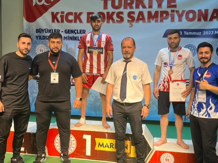 Kick Boks’ta 1 Altın, 3 Bronz Madalya