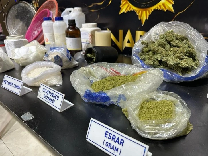 Uyuşturucu Baskınından 3 Tutuklu