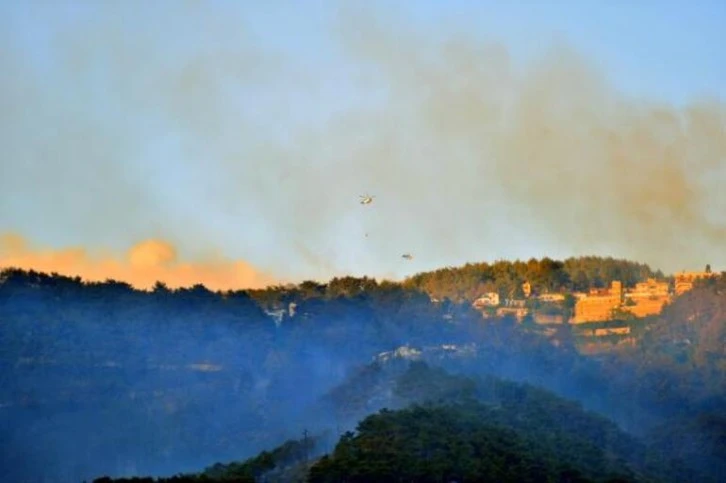 Yangına 2'nci Gününde Müdahale Devam Ediyor
