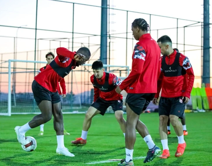 Erzurum Kampı Sürüyor