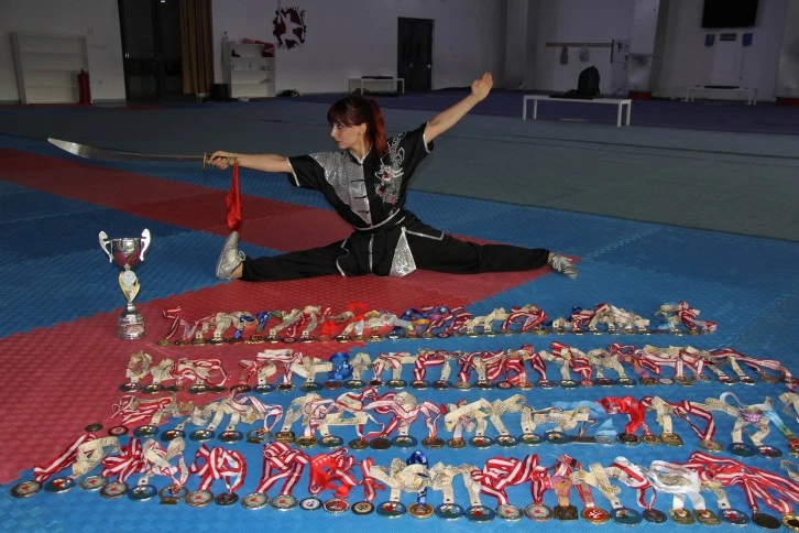 13 Yılda 200 Madalya