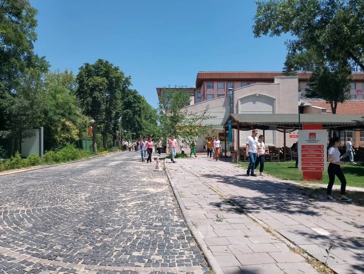 İlk Oturum Sona Erdi