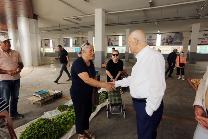 Köylü ve El Emeği Pazarı 7 Yıldır Hizmet Veriyor