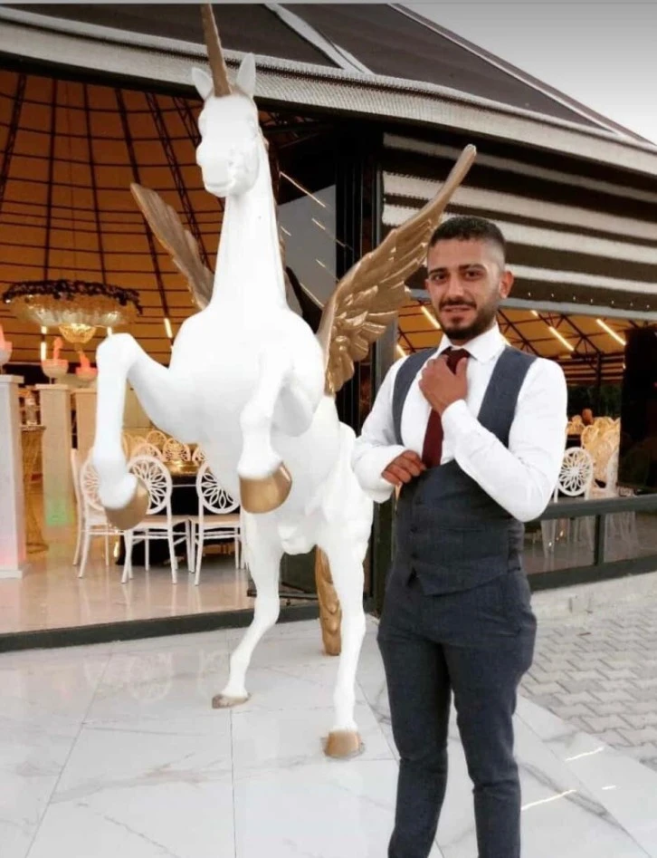 Evinin Önünde Öldürüldü