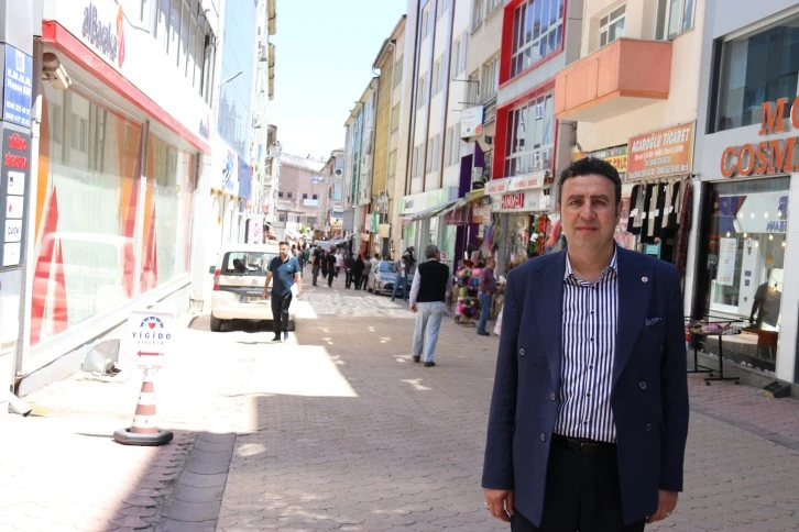 Bankalar Caddesi Canlanmayı Bekliyor