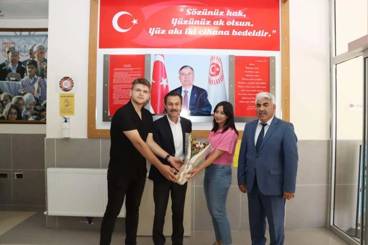 Başarı Asla Tesadüf Değildir