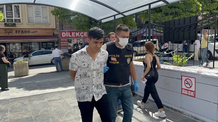 Katil Zanlısı ve Ailesi Adliyeye Sevk Edildi