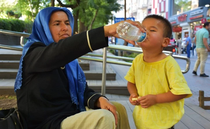 Eyyam-ı Bahur Sıcakları Etkisini Gösteriyor