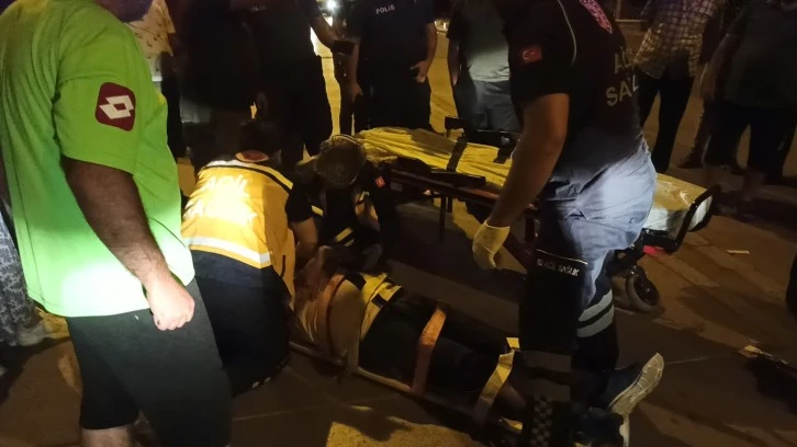 Kamyonetle Motosiklet Çarpıştı: 1 Yaralı