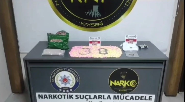 Terminalde Uyuşturucu Operasyonu